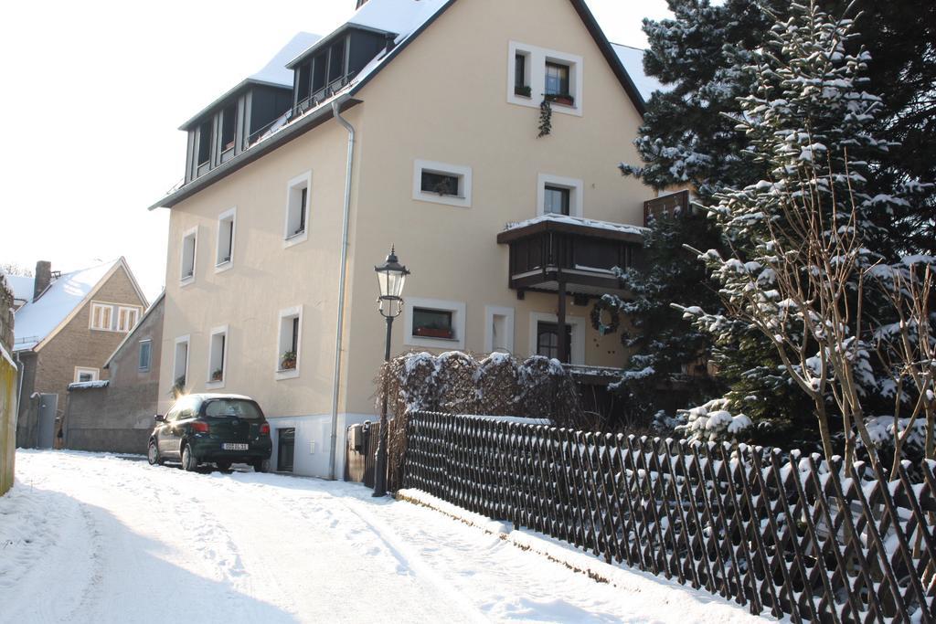 Romantik Landhaus ドレスデン エクステリア 写真